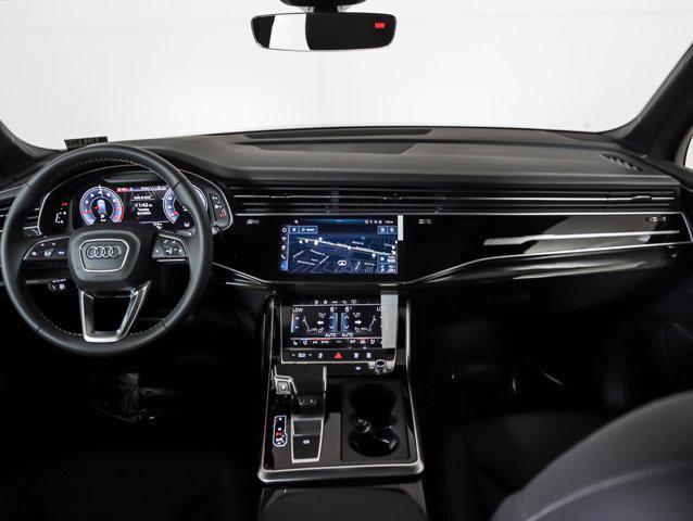 new 2025 Audi Q7 car, priced at $72,120