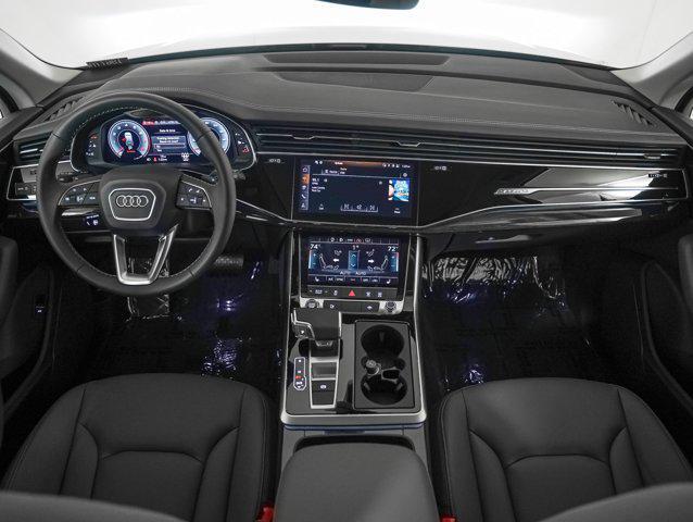 new 2025 Audi Q7 car, priced at $64,370