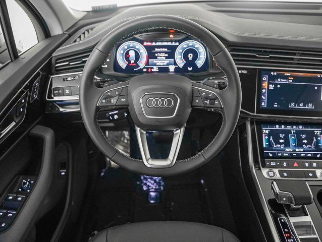 new 2025 Audi Q7 car, priced at $64,370