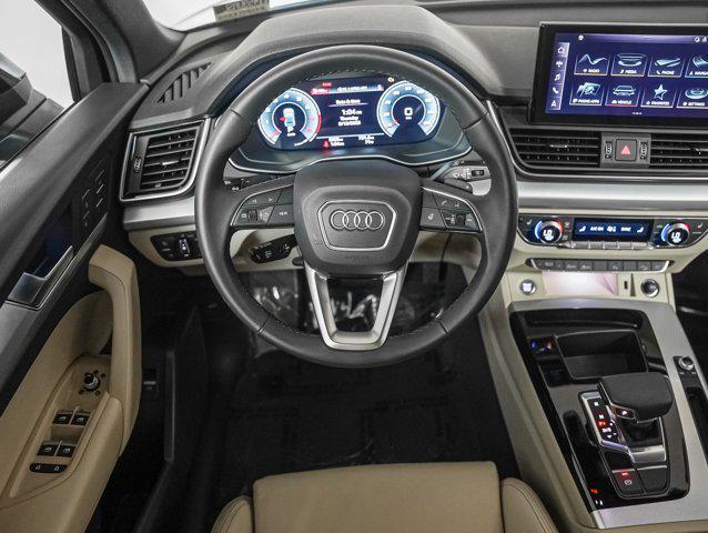 used 2025 Audi Q5 car, priced at $45,700