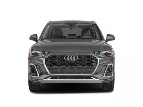 new 2024 Audi Q5 car, priced at $70,100