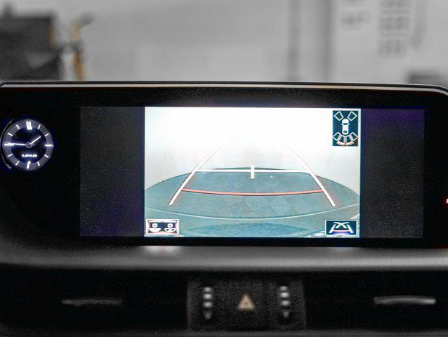 used 2021 Lexus ES 350 car, priced at $28,500