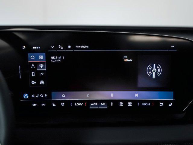 new 2025 Audi Q6 e-tron car, priced at $72,905
