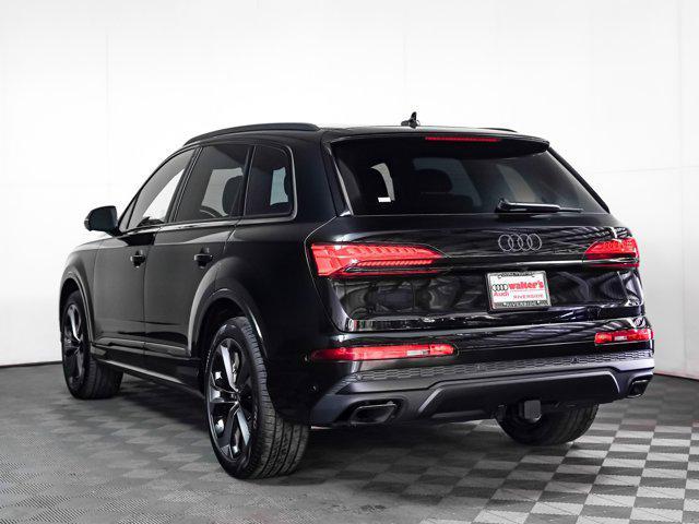 new 2025 Audi Q7 car, priced at $77,460