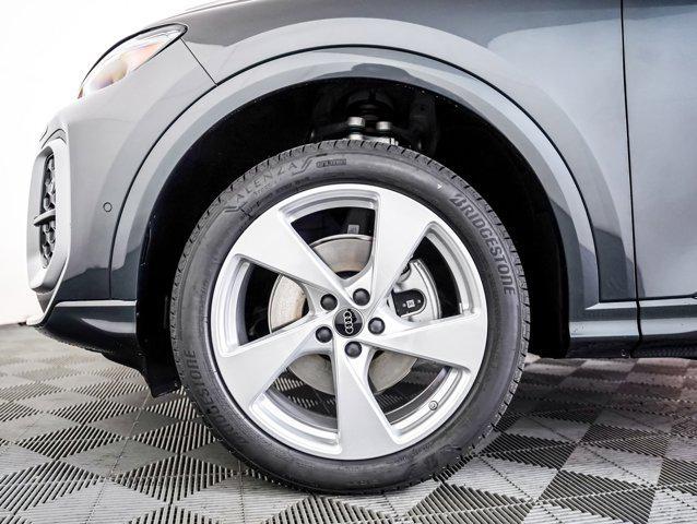 new 2025 Audi Q5 car, priced at $63,340