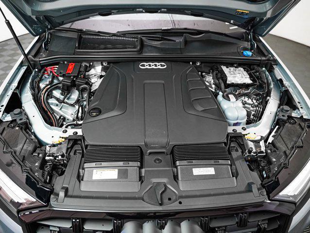 new 2025 Audi Q7 car, priced at $68,310