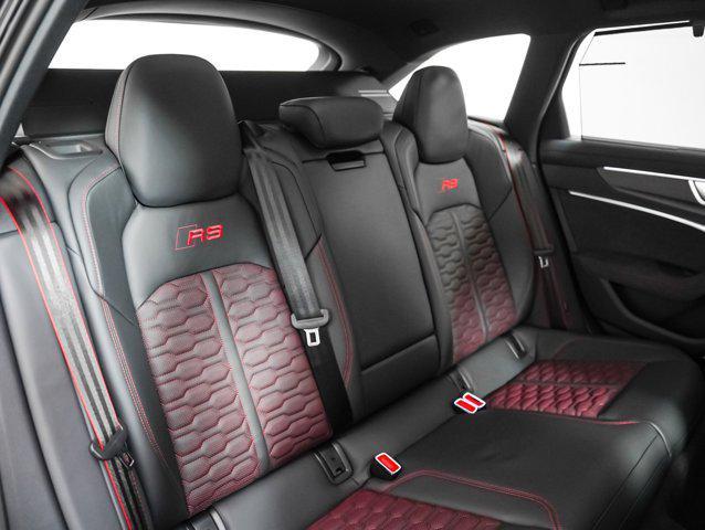 new 2025 Audi RS 6 Avant car, priced at $146,740