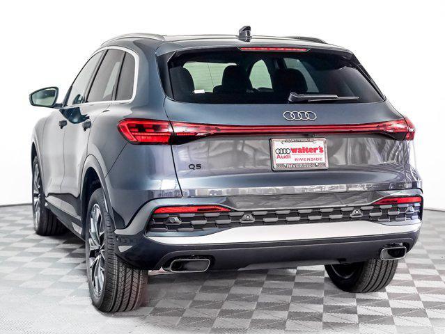 new 2025 Audi Q5 car, priced at $60,960