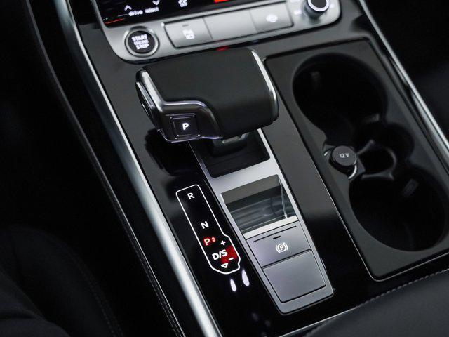 new 2026 Audi Q7 car, priced at $77,135