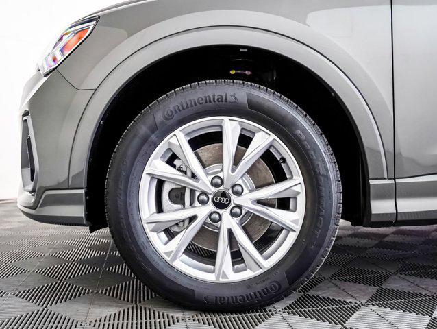 new 2025 Audi Q3 car, priced at $43,925