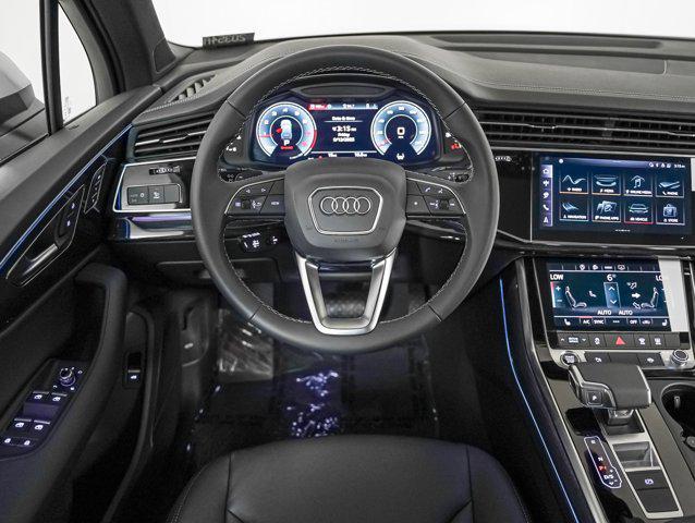 new 2025 Audi Q7 car, priced at $64,675