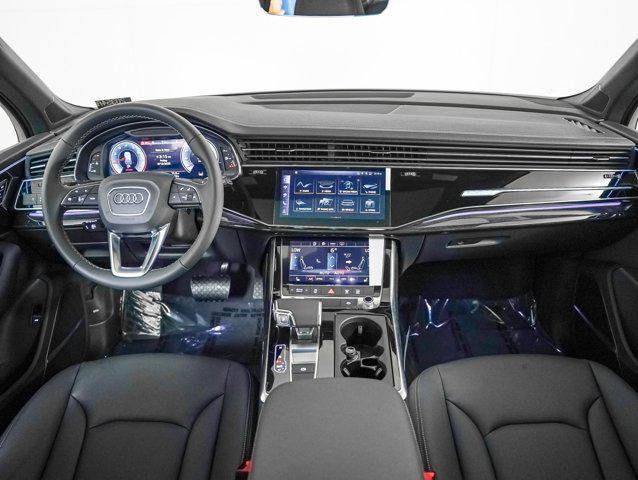 new 2025 Audi Q7 car, priced at $64,675
