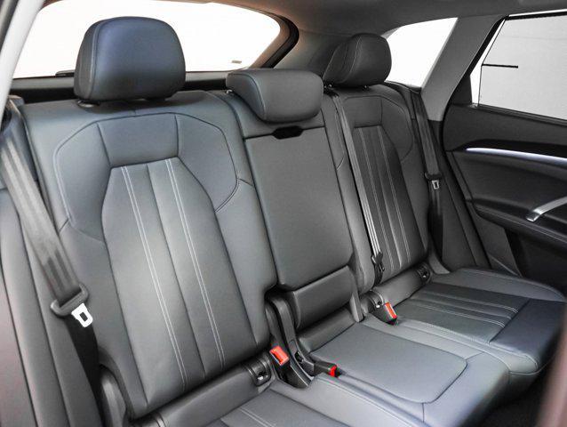 new 2025 Audi Q5 car, priced at $61,390