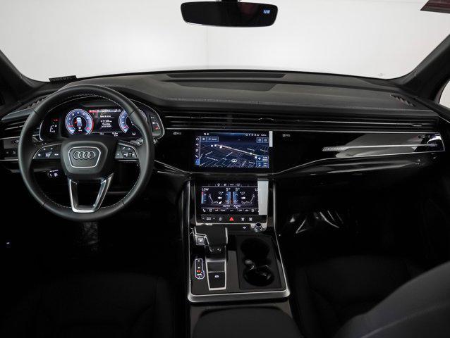 new 2025 Audi Q7 car, priced at $77,460
