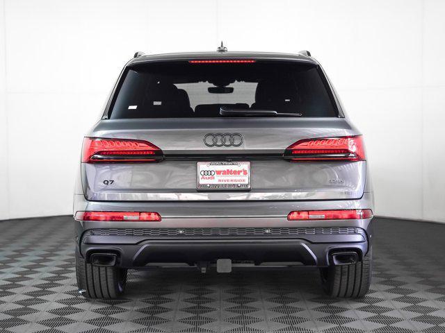 new 2025 Audi Q7 car, priced at $77,460