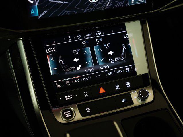 new 2025 Audi Q7 car, priced at $77,460