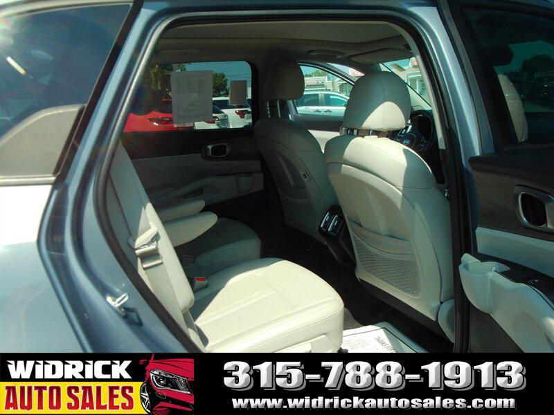 used 2021 Kia Sorento car, priced at $21,999