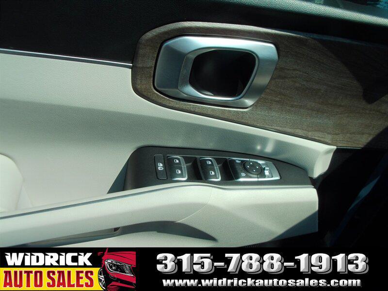 used 2021 Kia Sorento car, priced at $21,999