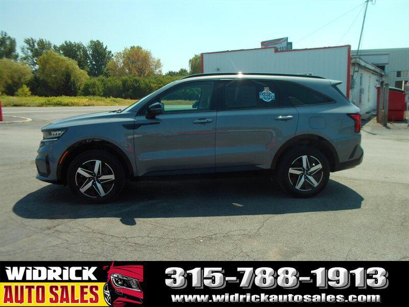 used 2021 Kia Sorento car, priced at $21,999