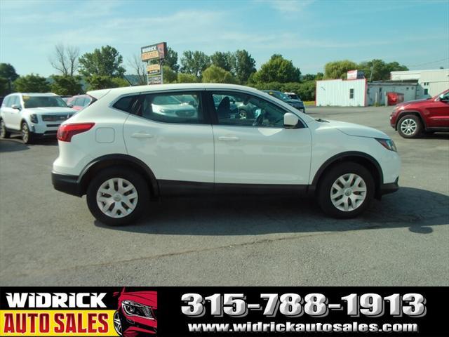 used 2019 Nissan Rogue Sport car, priced at $13,999