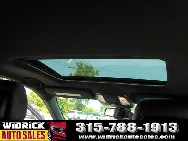 used 2014 Jeep Grand Cherokee car, priced at $14,799