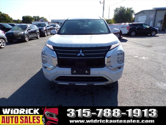 used 2022 Mitsubishi Outlander car, priced at $23,999