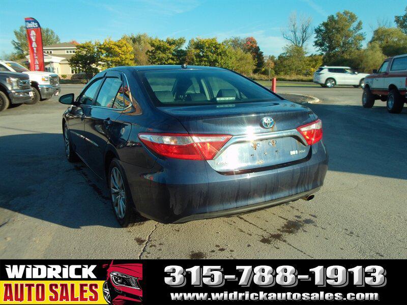 used 2017 Toyota Camry Hybrid car, priced at $12,998