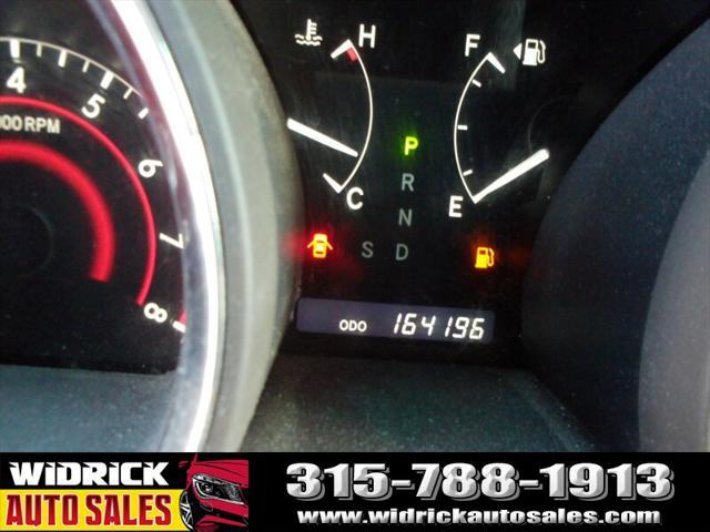 used 2010 Toyota Highlander car, priced at $8,999