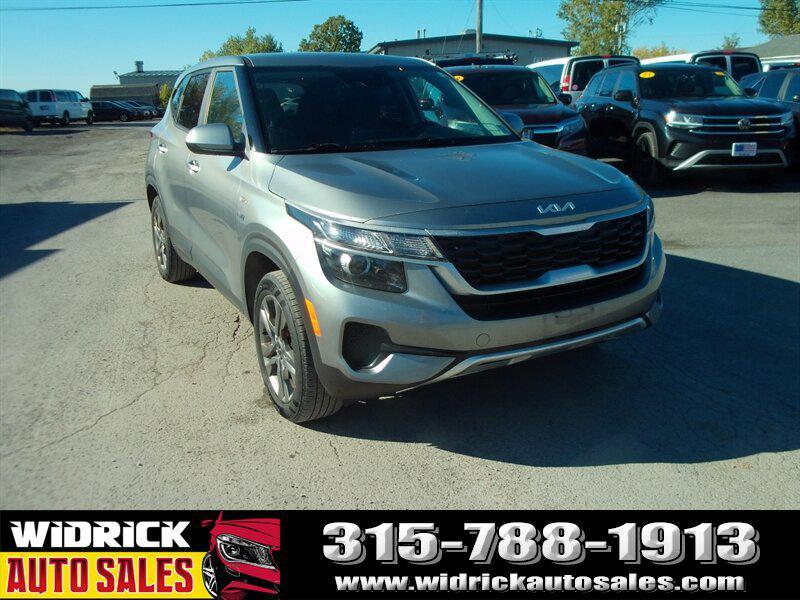 used 2023 Kia Seltos car, priced at $18,999