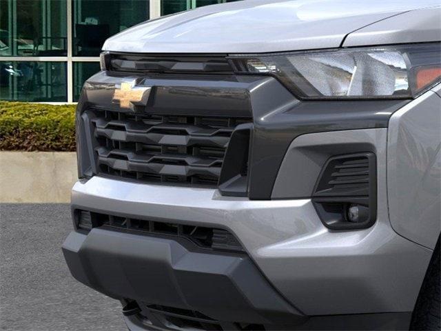 new 2024 Chevrolet Colorado car, priced at $39,615