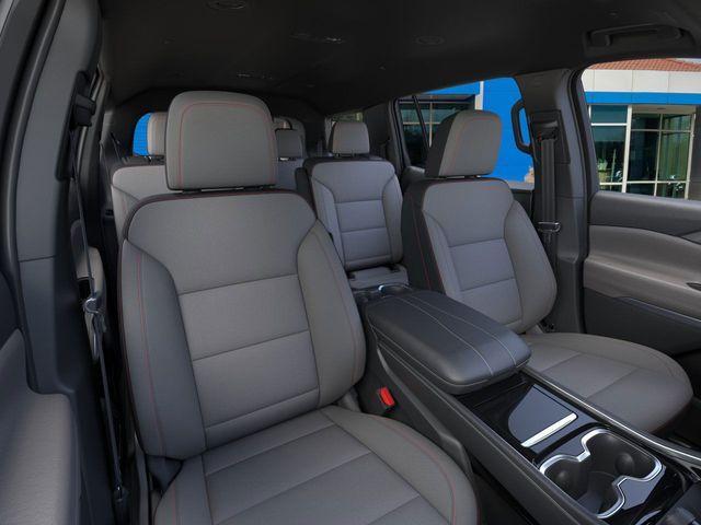 new 2026 Chevrolet Traverse car, priced at $47,130