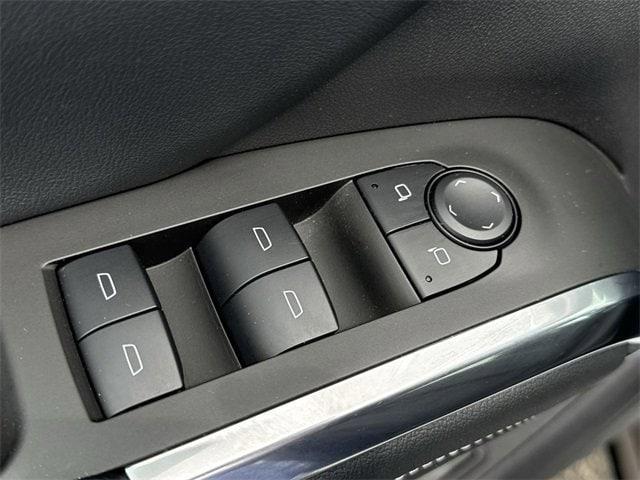 used 2024 Chevrolet Traverse car, priced at $36,999