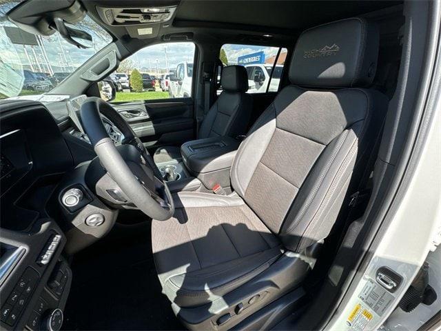 new 2024 Chevrolet Suburban car, priced at $89,799