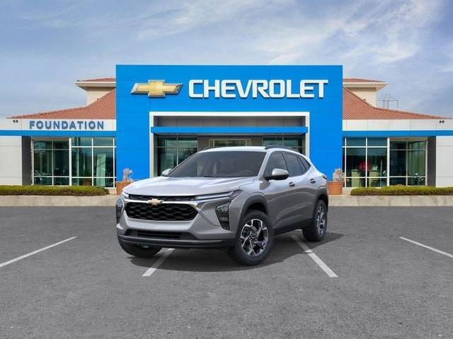 new 2025 Chevrolet Trax car, priced at $23,910
