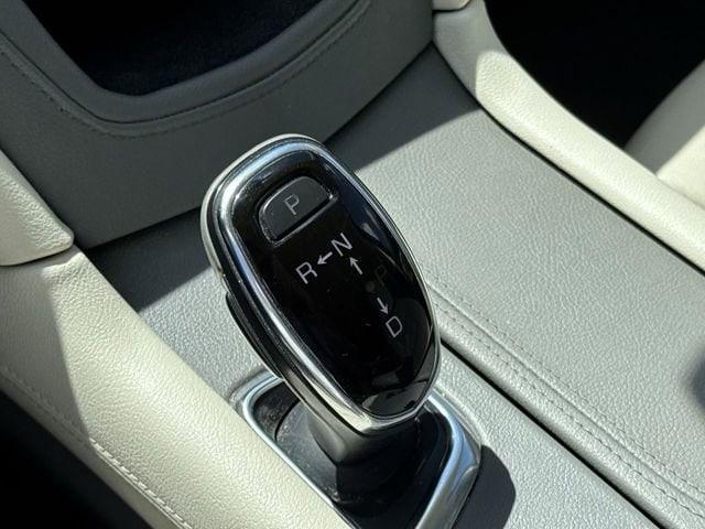 used 2017 Cadillac XT5 car, priced at $22,270