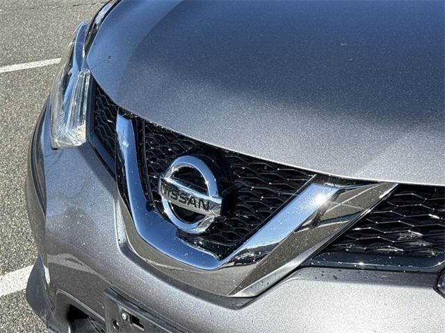 used 2015 Nissan Rogue car, priced at $13,998