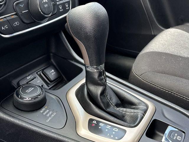 used 2017 Jeep Cherokee car, priced at $12,470