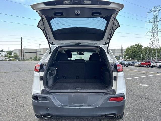 used 2017 Jeep Cherokee car, priced at $12,470