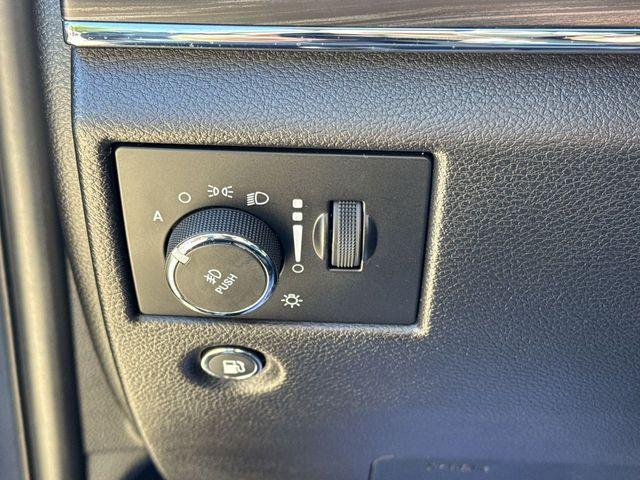 used 2020 Jeep Grand Cherokee car, priced at $22,799