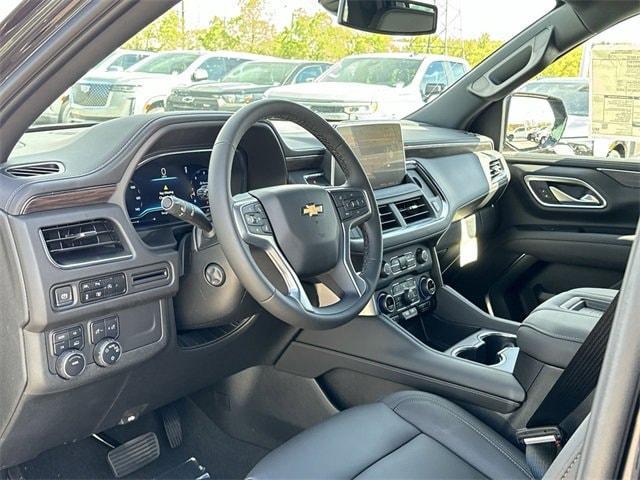 new 2024 Chevrolet Suburban car, priced at $73,719
