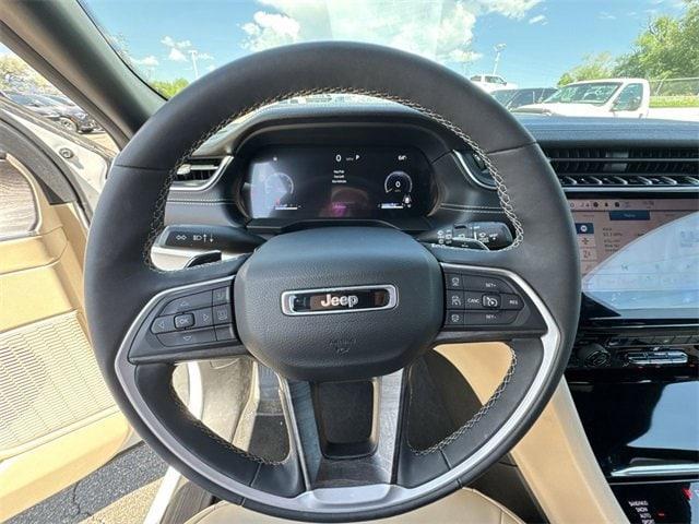 used 2024 Jeep Grand Cherokee car, priced at $37,397