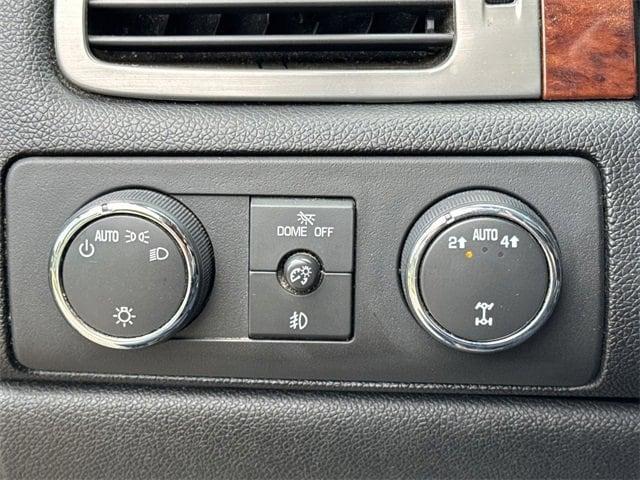 used 2013 GMC Yukon car, priced at $14,399