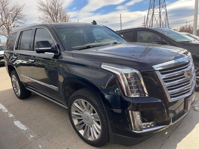 used 2017 Cadillac Escalade car, priced at $39,998