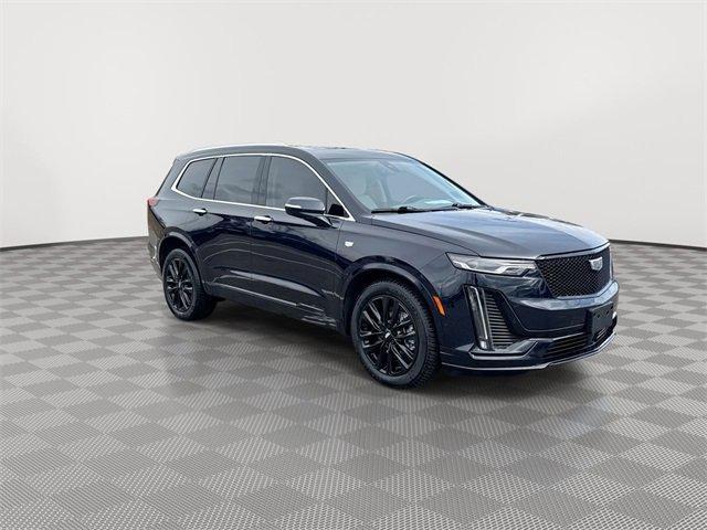 used 2022 Cadillac XT6 car, priced at $36,599