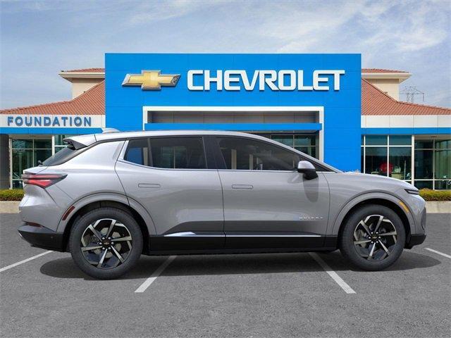new 2025 Chevrolet Equinox EV car, priced at $39,090