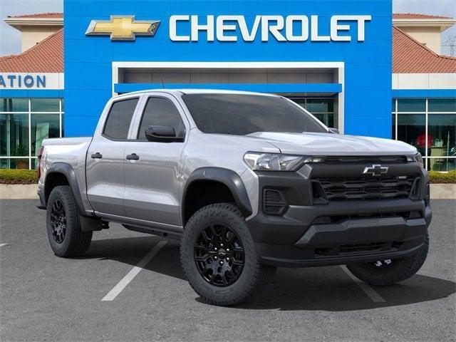 new 2025 Chevrolet Colorado car, priced at $38,515
