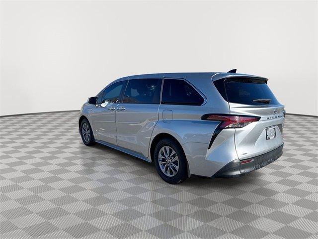 used 2021 Toyota Sienna car, priced at $39,298