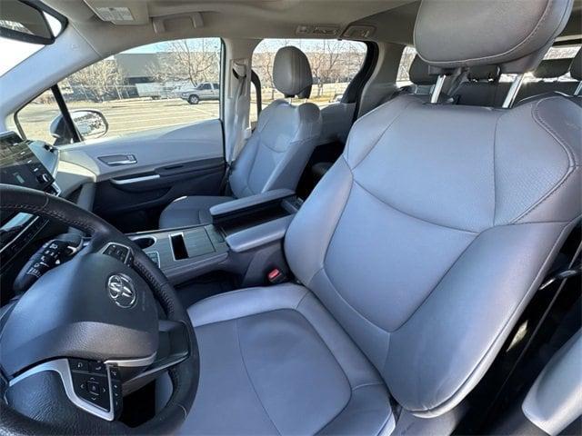 used 2021 Toyota Sienna car, priced at $39,298