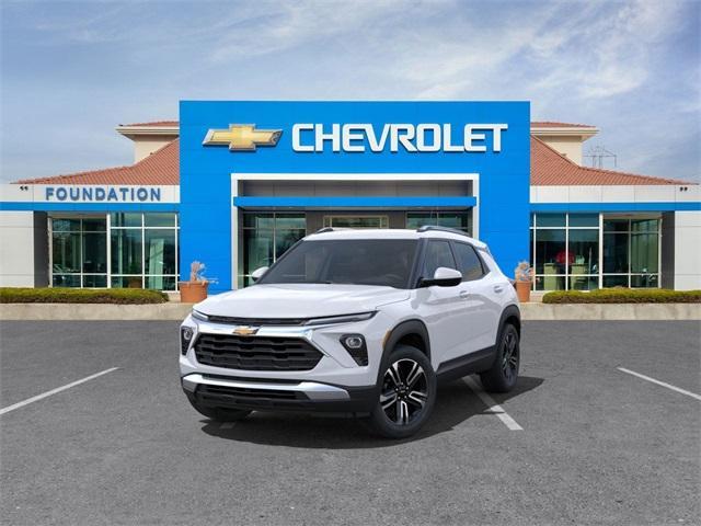 new 2025 Chevrolet TrailBlazer car, priced at $28,485