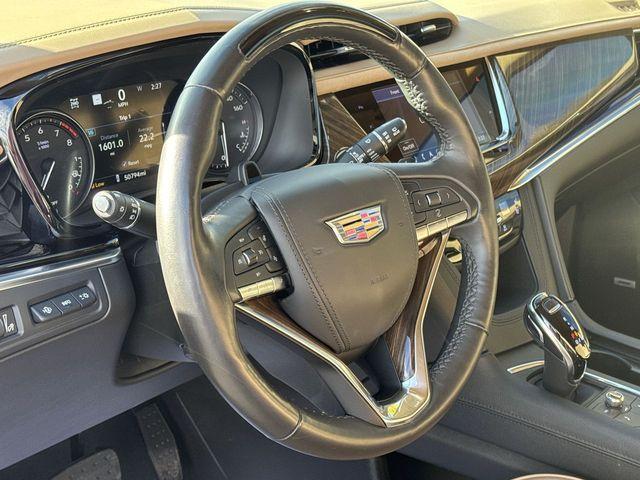 used 2022 Cadillac XT6 car, priced at $32,897